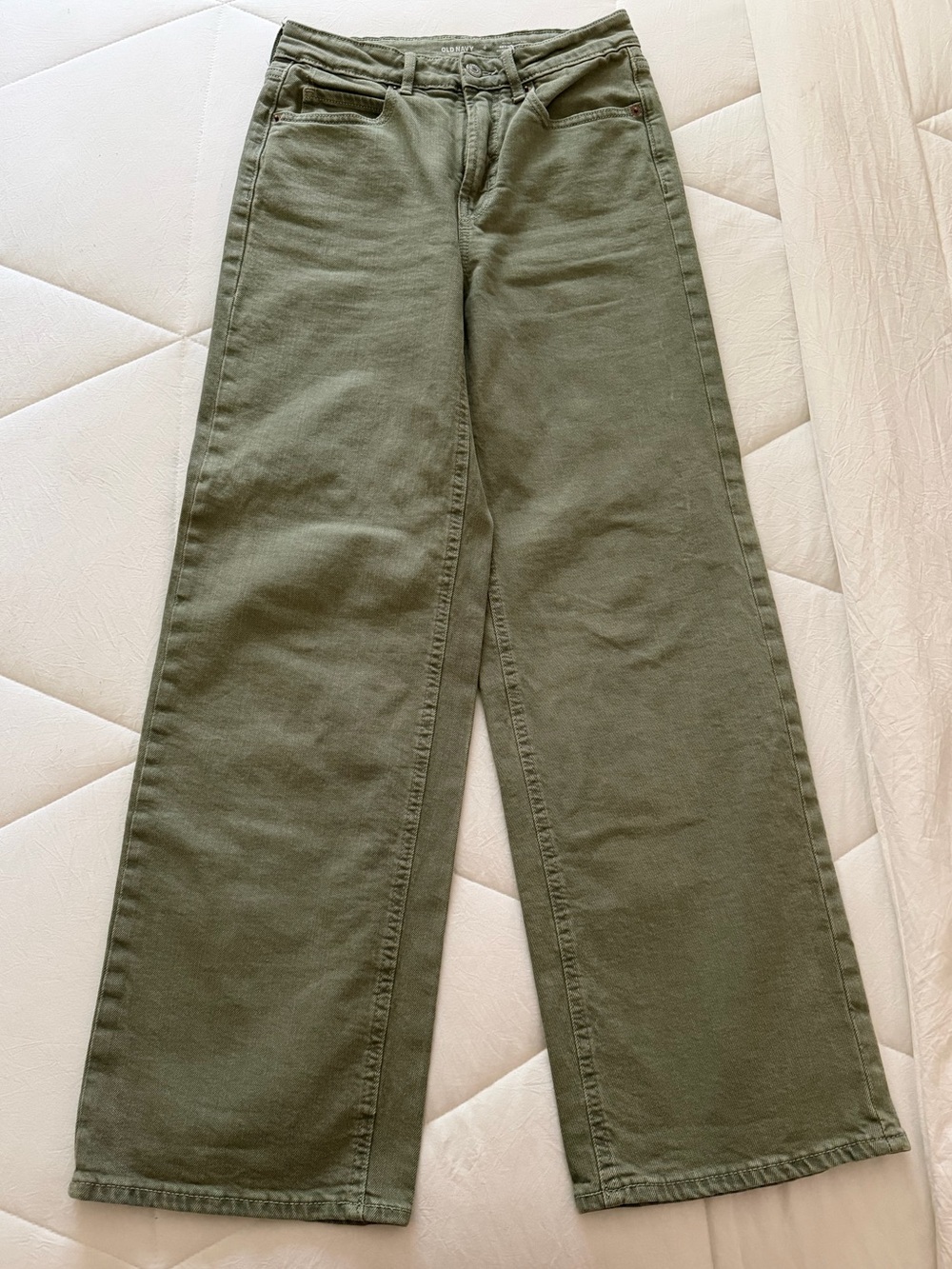 Old Navy Wide-Leg Jeans